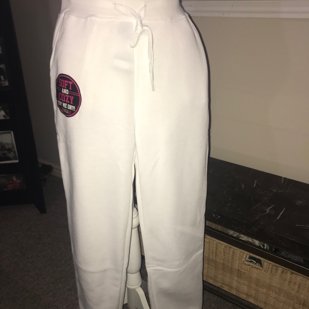 NWT. THRILL 94 JUNIORS SZ.M